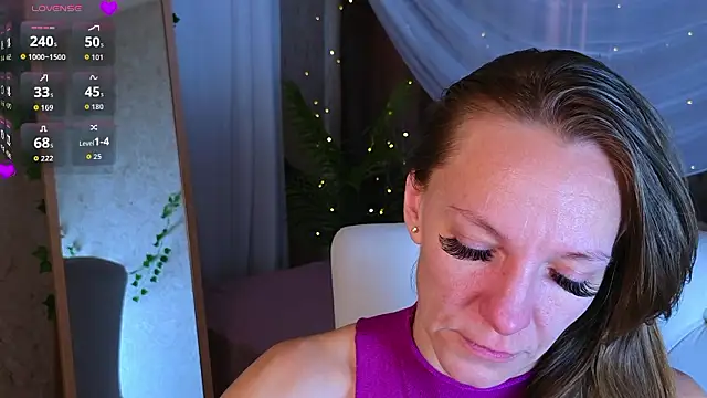 Jesica_mooon élő XXX-chatje