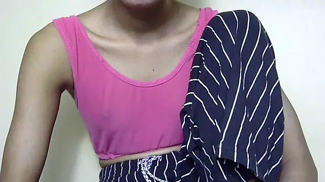 Anu_tiny: онлайн-секс-чат