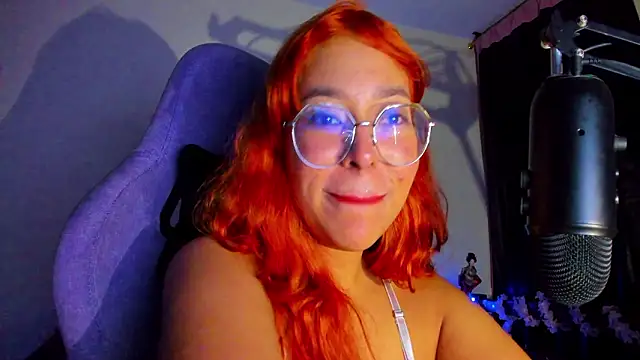 _Moon_Johnson Webcam show