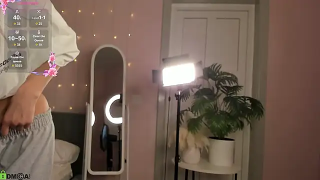 Lillie_Miller 现场XXX聊天