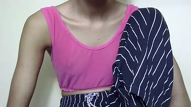 Anu_tiny's Live XXX Chat