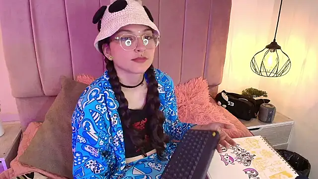 Hanabie_ élő XXX-chatje