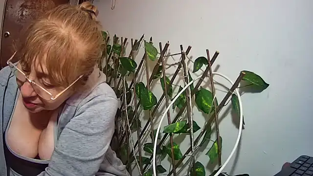 nicoltatiana_ Live XXX-chat