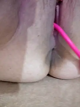 AMYRA_HOT Adlı Modelin Canlı XXX Sohbeti