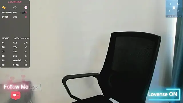 Chat XXX en directo de MinaDiamondd