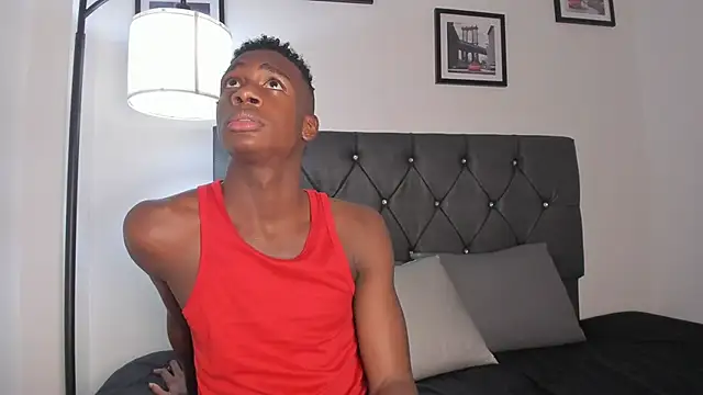 Chat XXX Live noah_johes