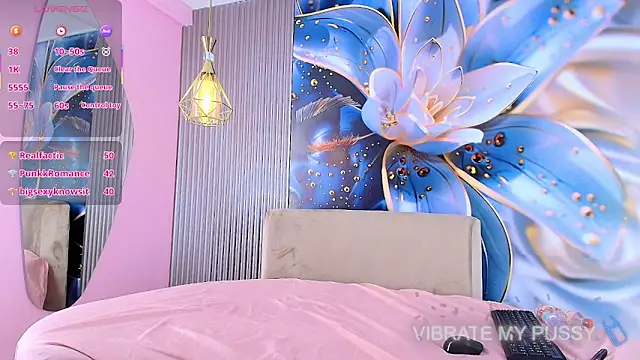 Chat +18 de rouxinferno_cr ao vivo