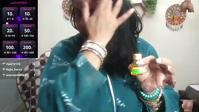 Chatroom XXX en direct de Sexy_komolika