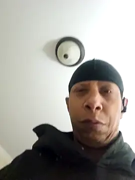 Vybezmaster webcam show