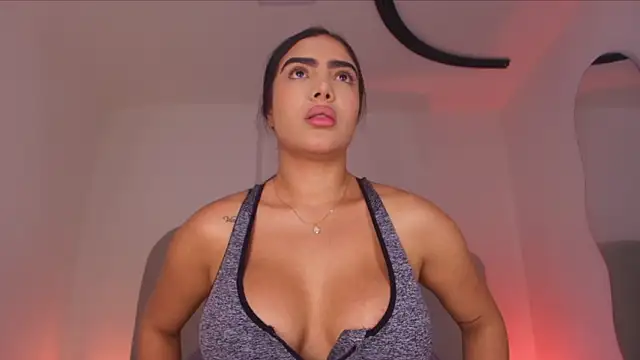 lucyy_gray Adlı Modelin Canlı XXX Sohbeti