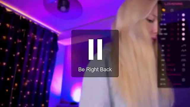 AnyaTaylor_ Live XXX-Chat