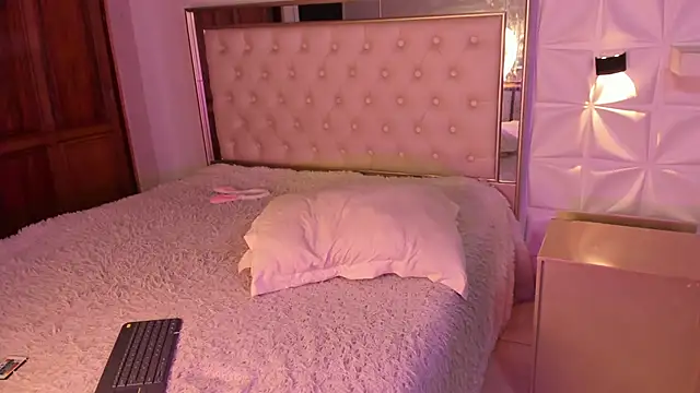 IamJuanJoc's Live XXX Chat