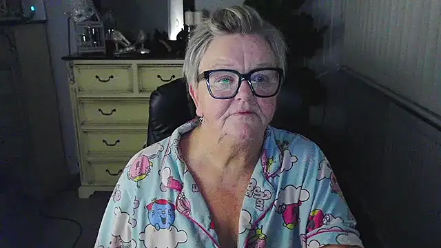 BridgetBlueEyes Live XXX Chat