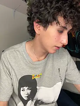 Chat XXX en directo de noynxz