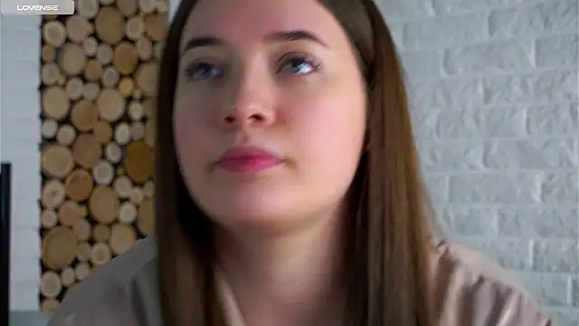 LowOncomingのライブXXXチャット