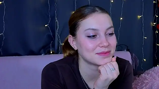 JadwigaTagliavia Live XXX Chat