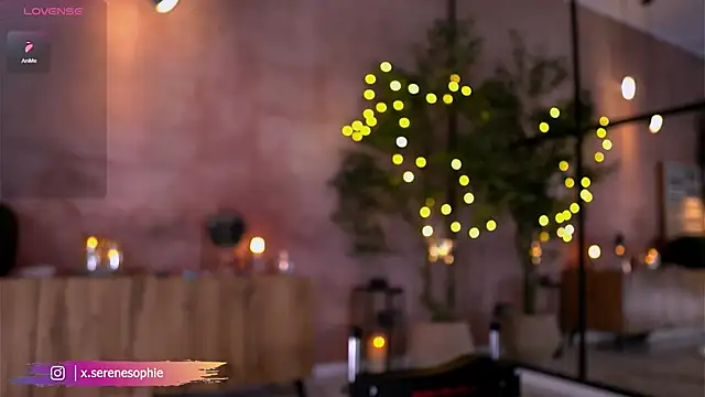 Serene_Sophiex live XXX chat