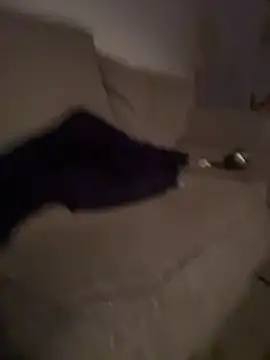 KY_Sir35: διαδικτυακό σόου στην κάμερα