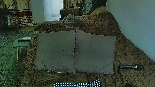 XXX chat uživo modela sex2