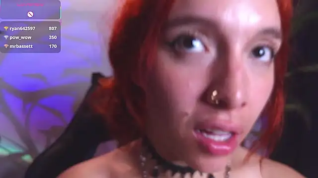 Czat XXX na żywo – bri_von_dhara__