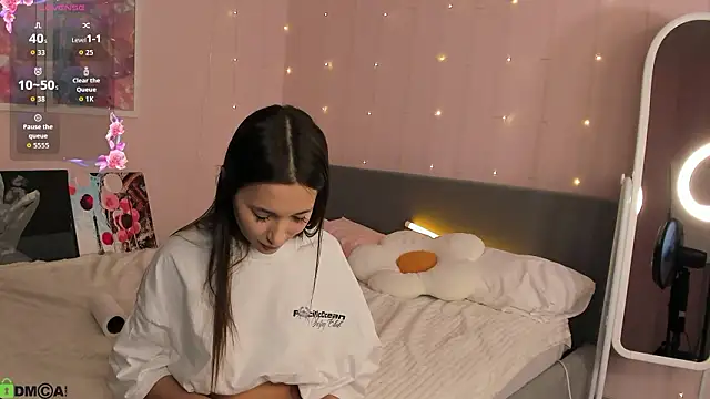 Lillie_Miller Live XXX-chat