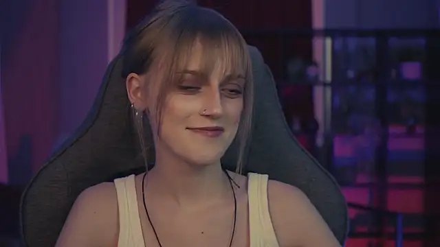 Chat XXX ao vivo de KiraMontoya