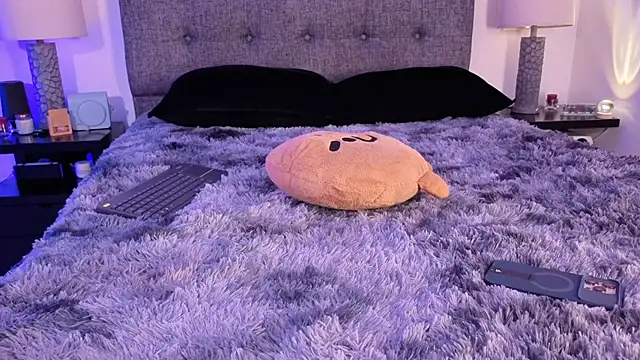 mandi4pole_'s Live XXX Chat