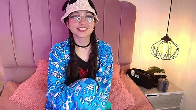 Hanabie_ élő XXX-chatje