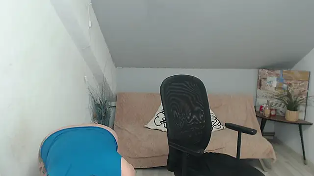 BrendaSkye Adlı Modelin Canlı XXX Sohbeti