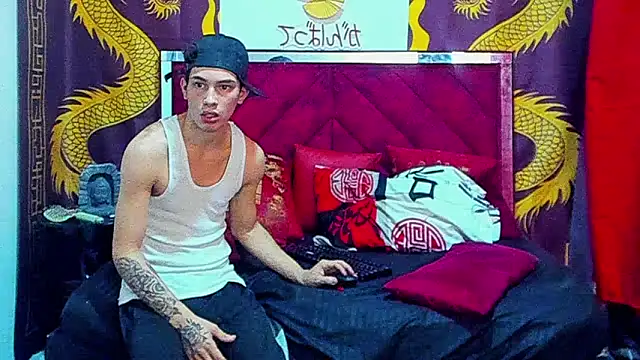 Онлайн чат XXX Pride_couple