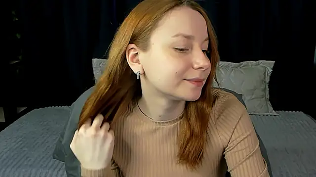 Chat XXX en directo de Lola_Raivis_