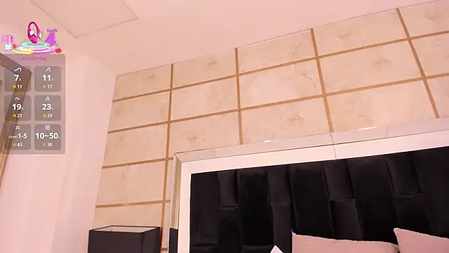 RoxyLior's Live XXX Chat