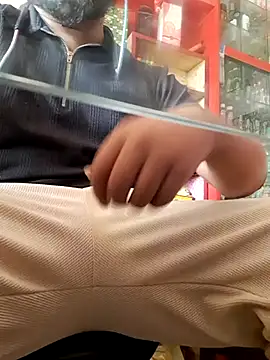 RaiStarrrr0-9 Adlı Modelin Web Kamerası Şovu