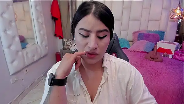 Nara_belen: онлайн-секс-чат