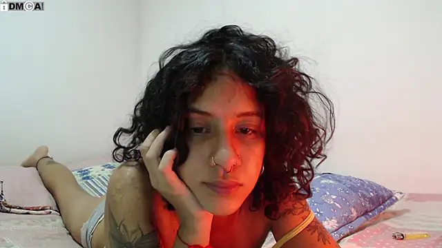 AlinaWoolf_ 라이브 XXX 채팅