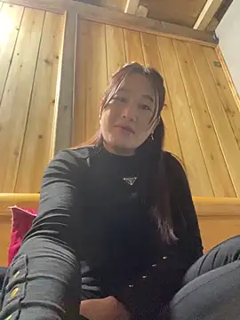 phungtiti 现场XXX聊天