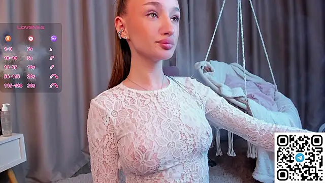 miiss__lulu élő XXX-chatje