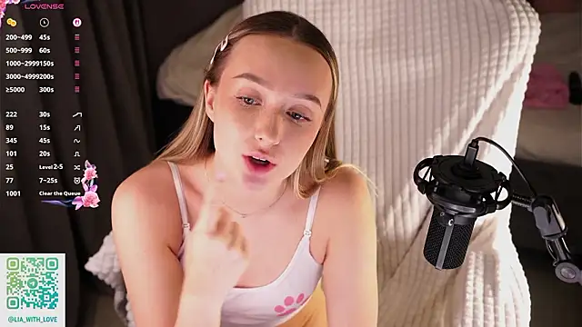 Živý XXX chat HollisBeckett