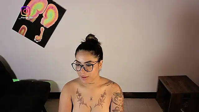Maryybellax's Webcam Show