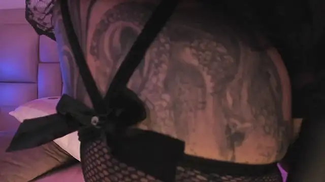 Yourwishisme_val's Live XXX Chat