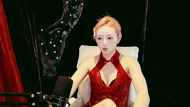 دردشة Lady-Mia777 الجنسية المباشرة