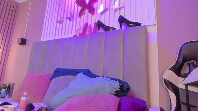 chantall1375 即時 XXX 聊天