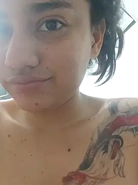 Chatroom XXX en direct de girl_tits