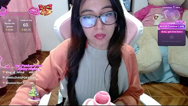 Онлайн чат XXX Maggie_Fox3