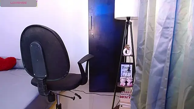 thickthighs369: απευθείας συνομιλία ΧΧΧ