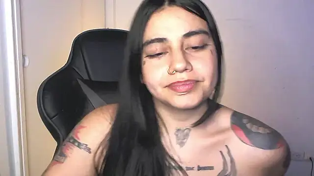 Онлайн чат XXX val_bardot