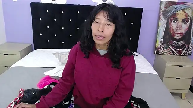 karolinee_66_: απευθείας συνομιλία ΧΧΧ