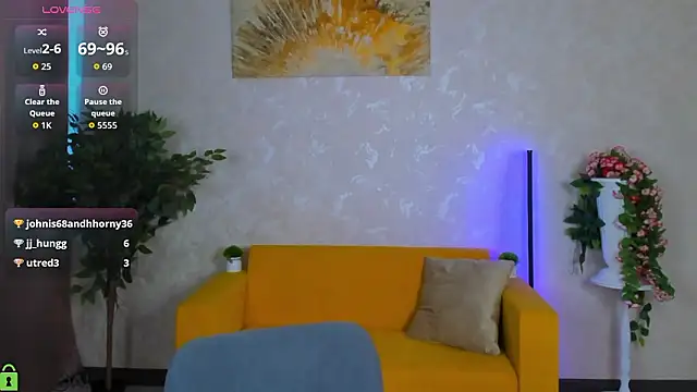 دردشة FlirtyAura الجنسية المباشرة