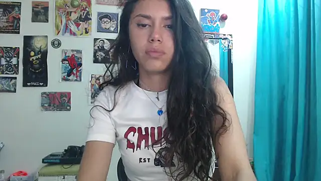 caramel_doll__ Adlı Modelin Canlı XXX Sohbeti