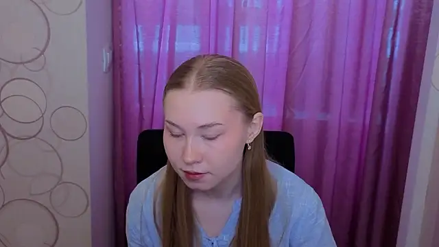 SageSnachez Adlı Modelin Canlı XXX Sohbeti